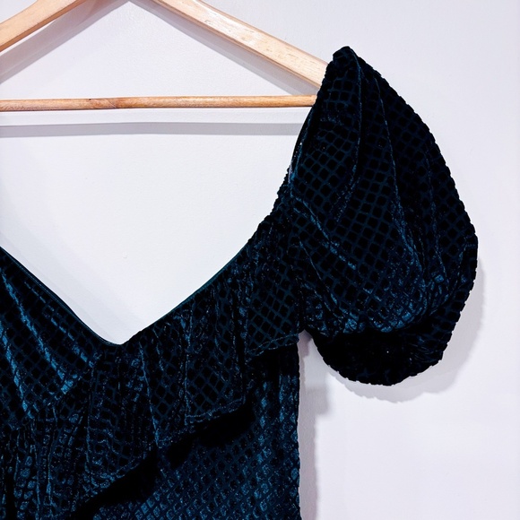 HOUSE OF HARLOW 1960 Forest green velvet mini dress | Medium * - Picture 5 of 10